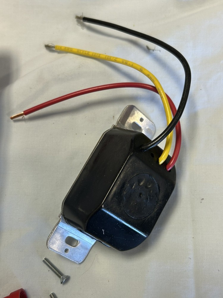 Sentry LLC Sentry Switch SS Clear Toggle #23277