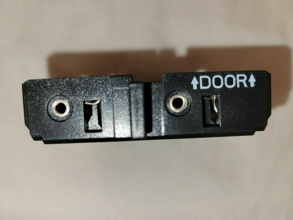 KWIKSET SMARTCODE 888 DOORLOCK BATTERY PACK HOLDER