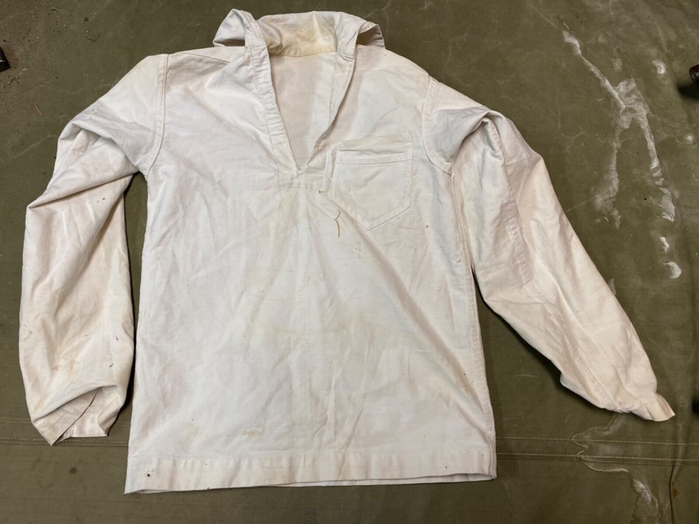 ORIGINAL WWII US NAVY EM  "WHITES" JUMPER SHIRT-XSMALL