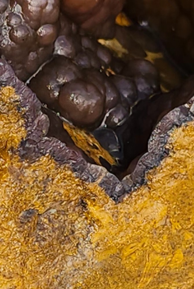 gold ore specimen
