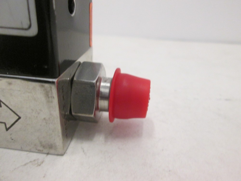 Unit UFC-1500A, Mass Flow Controller MFC, N2, 2000 SCCM, Used