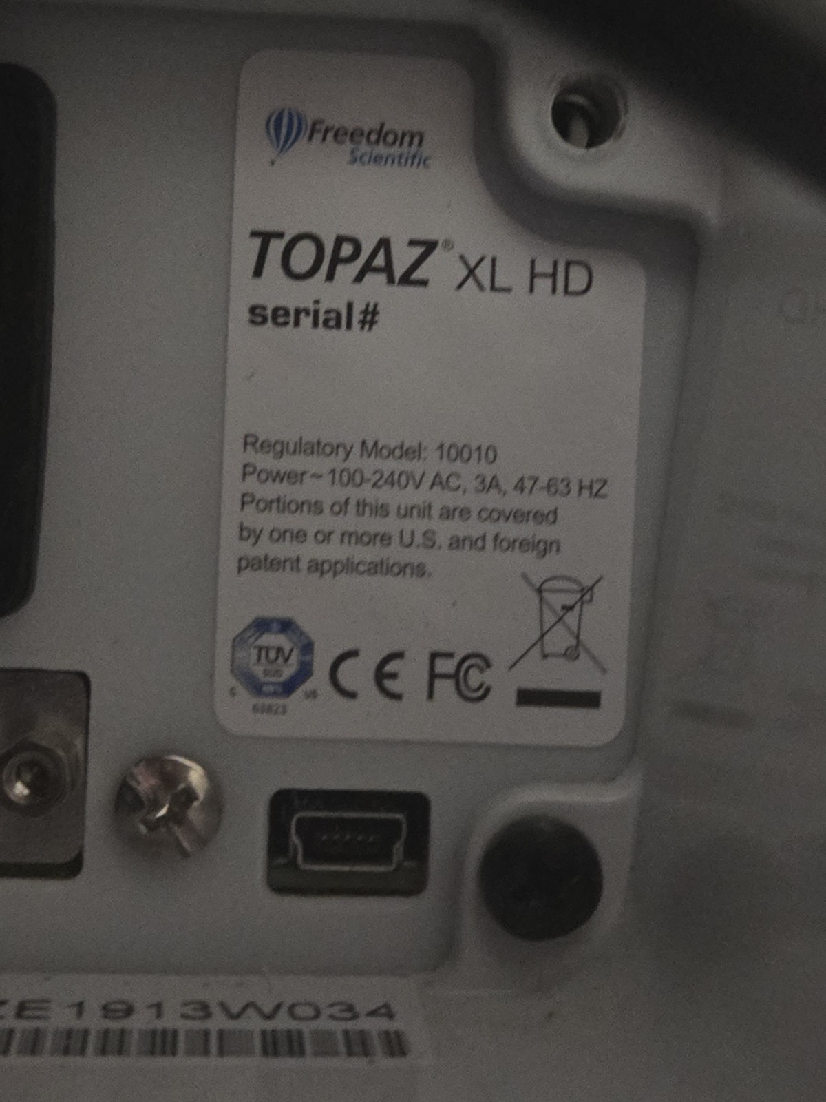 Freedom Scientific Topaz XL HD Video Magnifier 24" *please read description*