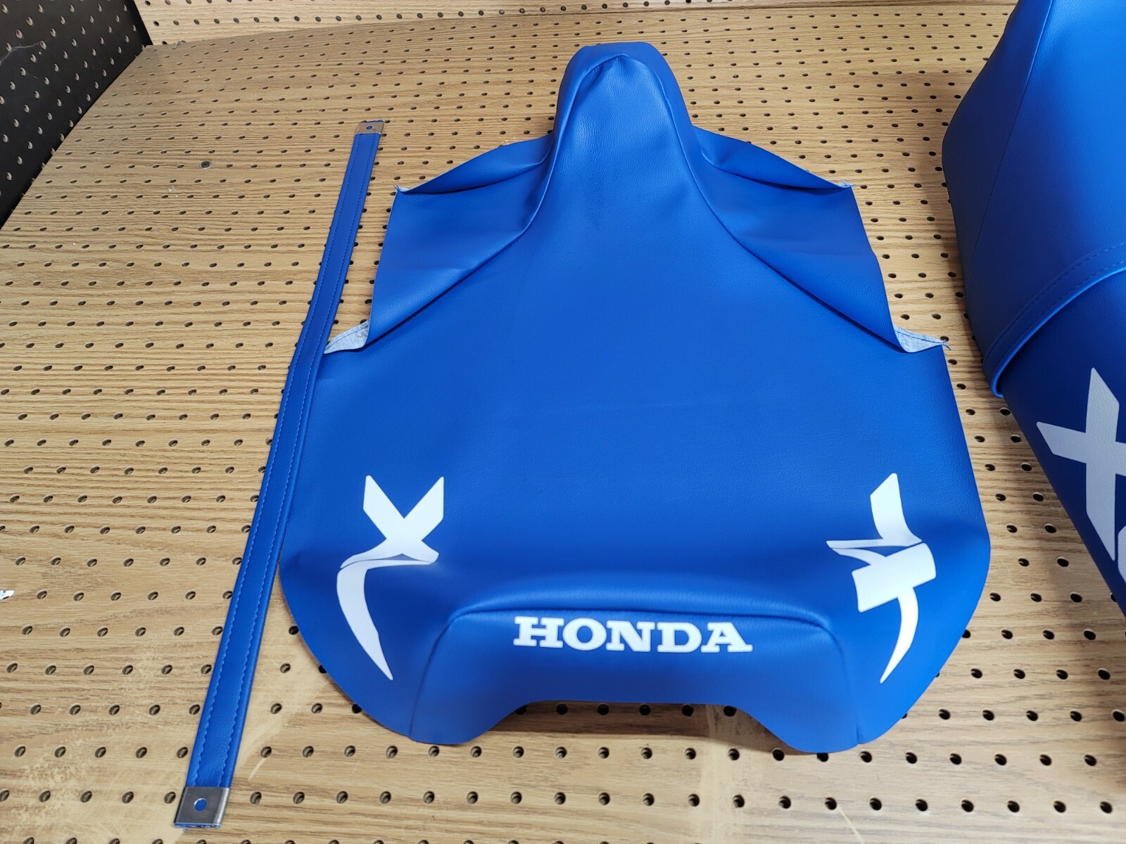 XL350R SEAT COVER FIT HONDA XL350R 1984 TO 1985 MODEL + STRAP (H*-416)