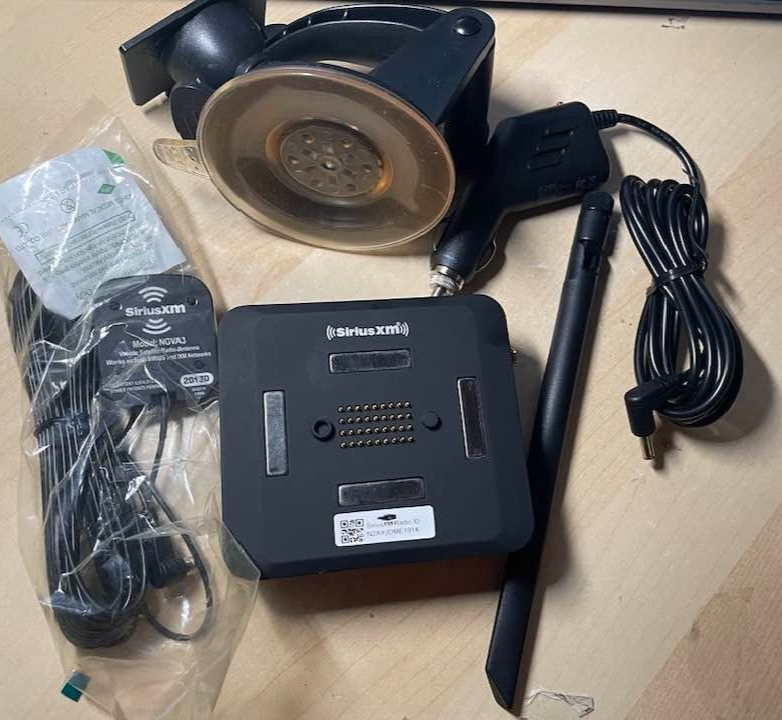 MOUNT /CHARGER/ANTENNA SET For Rand McNally OVERDRYVE OD 7 & OD8 PRO 2 GPS