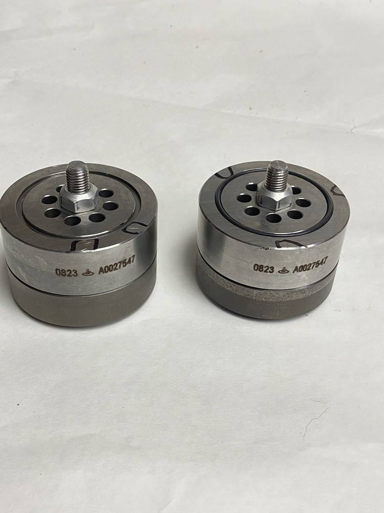 Qty - 2 Suction Valve 29CUS A0027547 USED