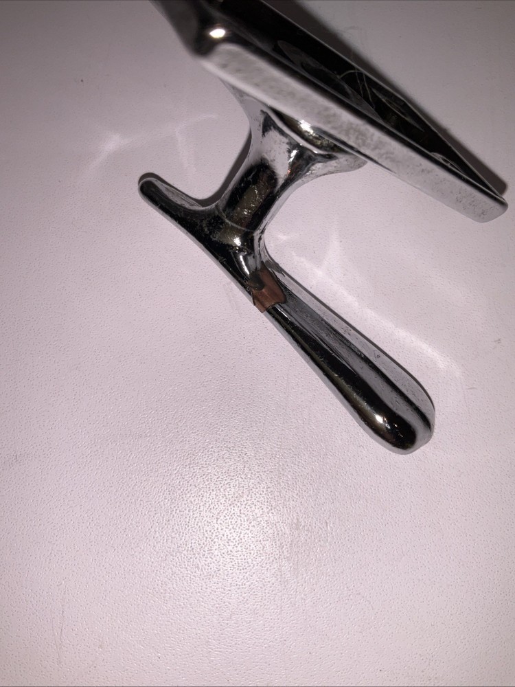 Vintage Chrome Double-End Turn Latch Handle