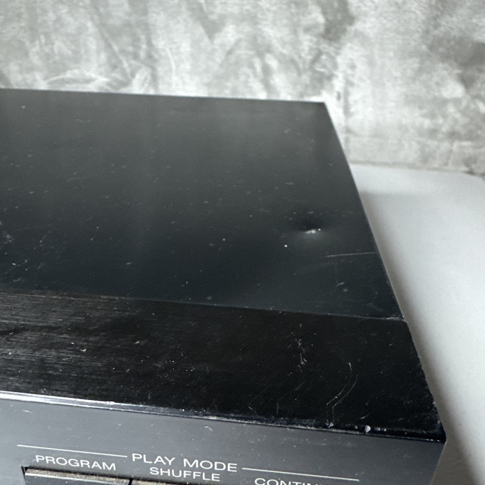 Sony CDP-570 Single Disc CD Player (tested) - Read