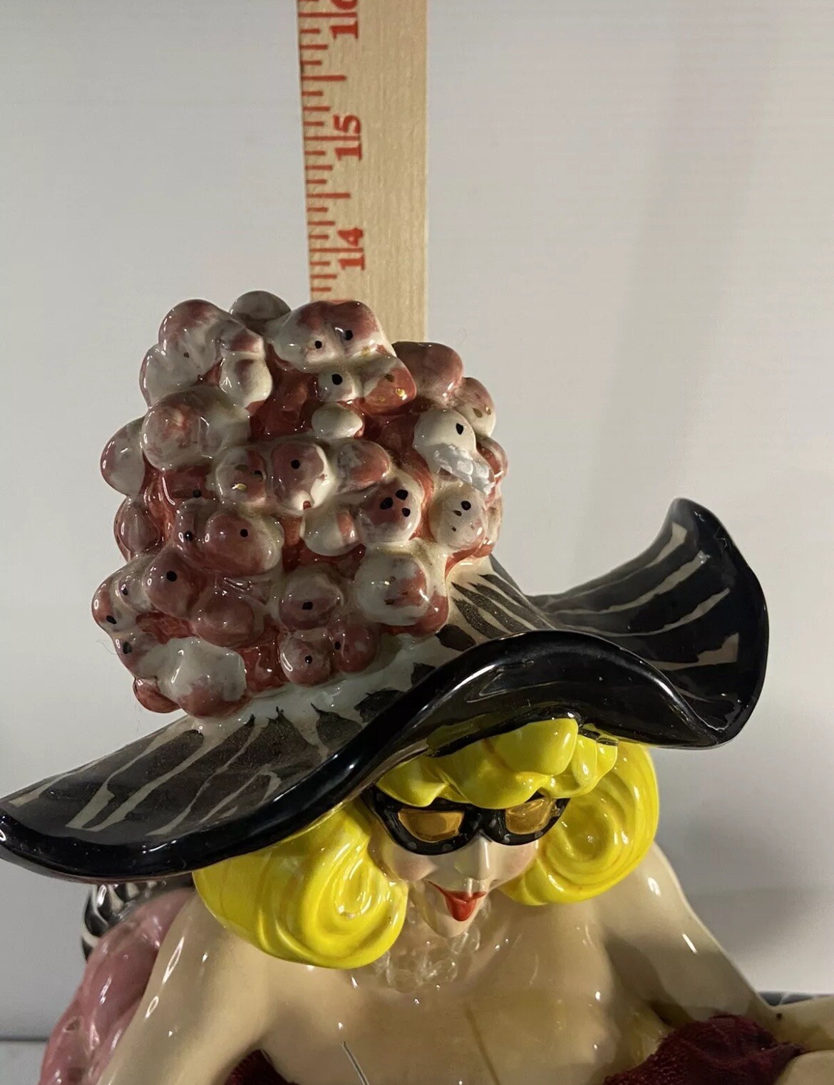 S.W.A.K. Lynda Corneille Gertie on Sofa Character Figurine