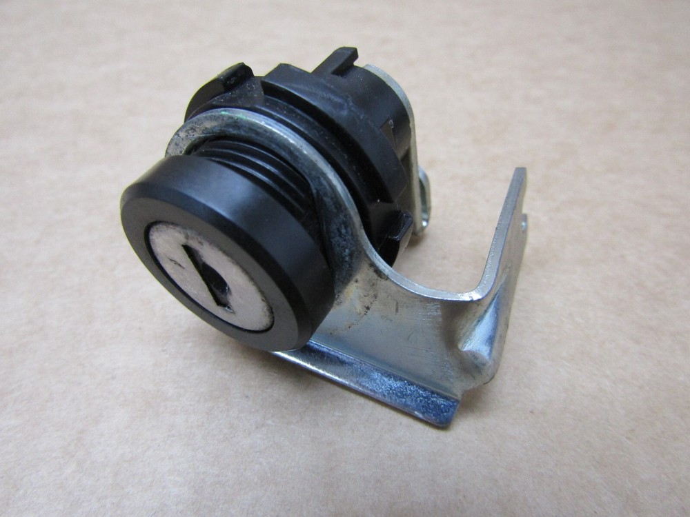 Ducati Monster+ 950 2021 ECU ignition lockset (10409)