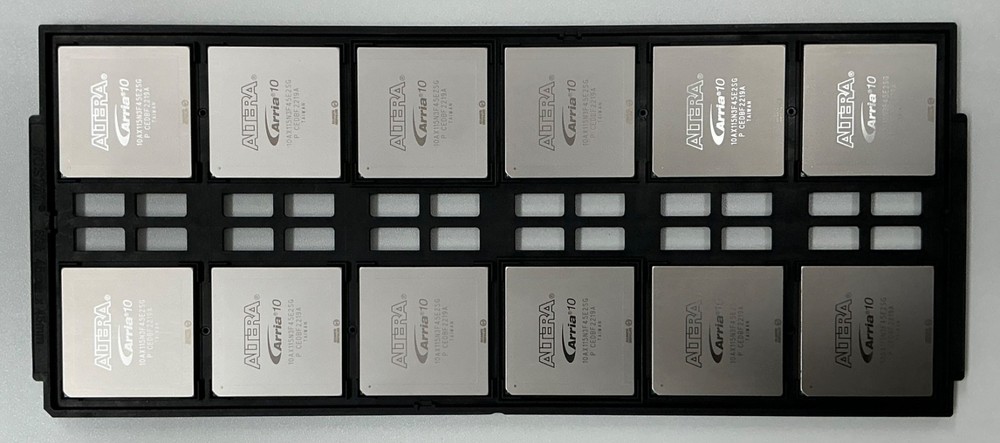 10AX115N3F45E2SG 　Arria 10　Programmable Logic ICs 1PCS