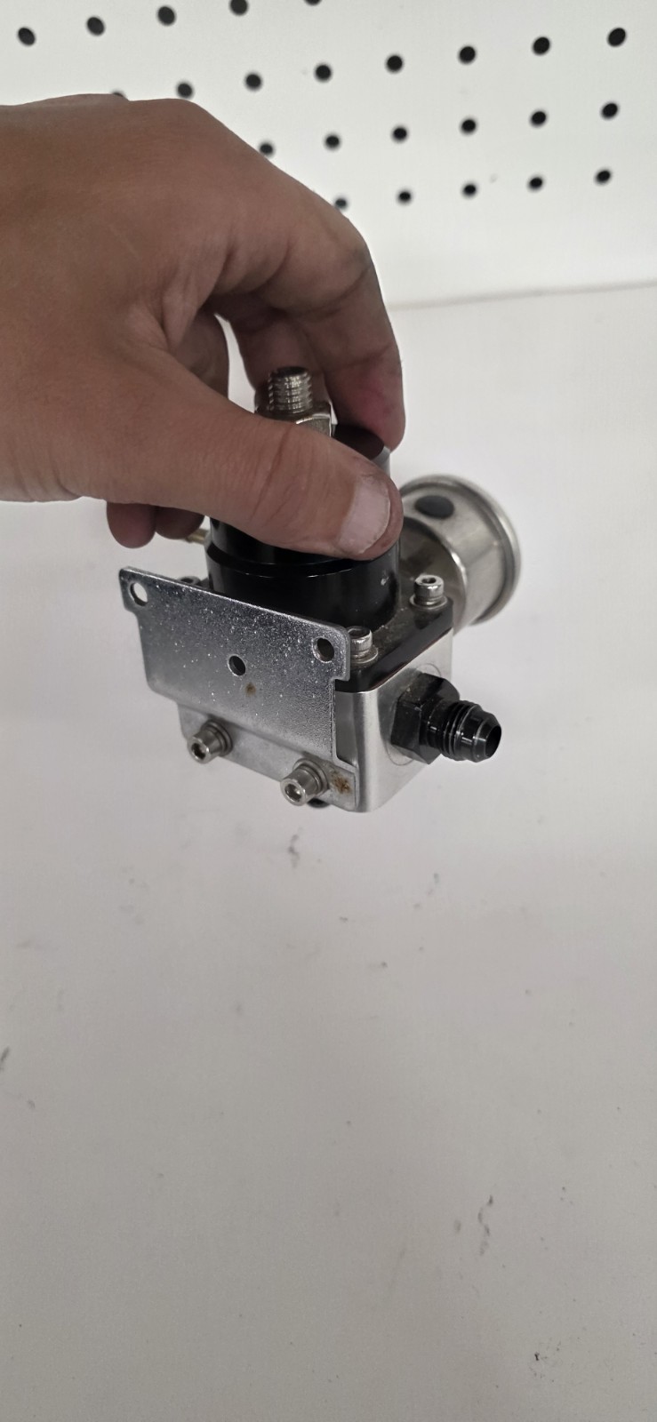 Aftermarket Fuel Pressure Regulator