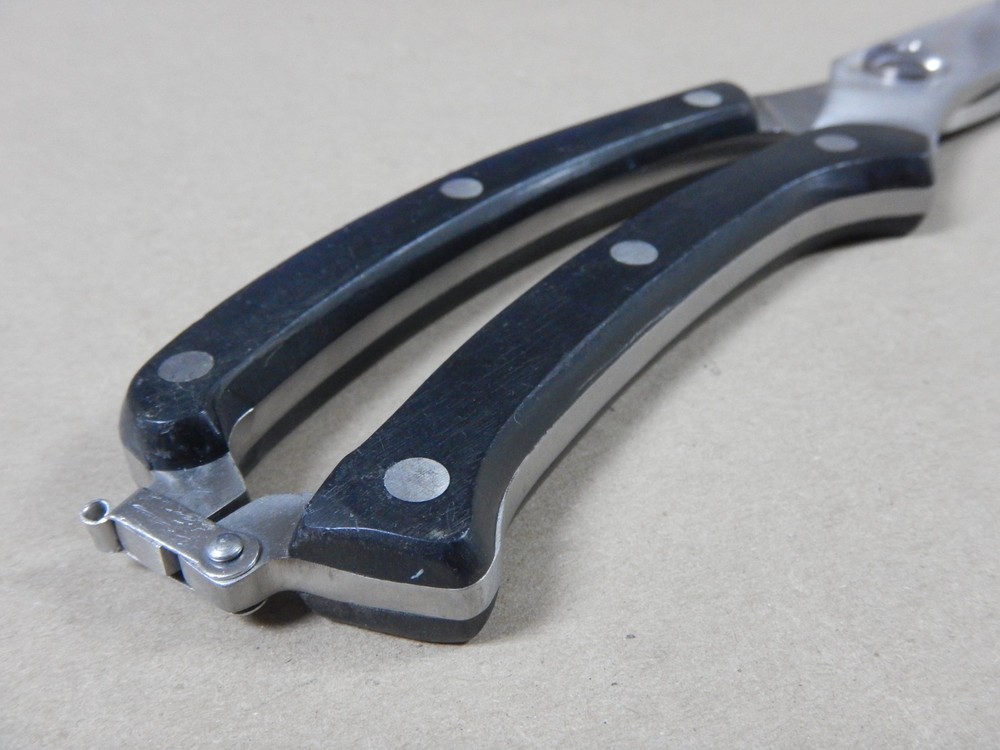 10" Sabatier Kitchen Multi Purpose Shears with Black spring loaded handles- nice