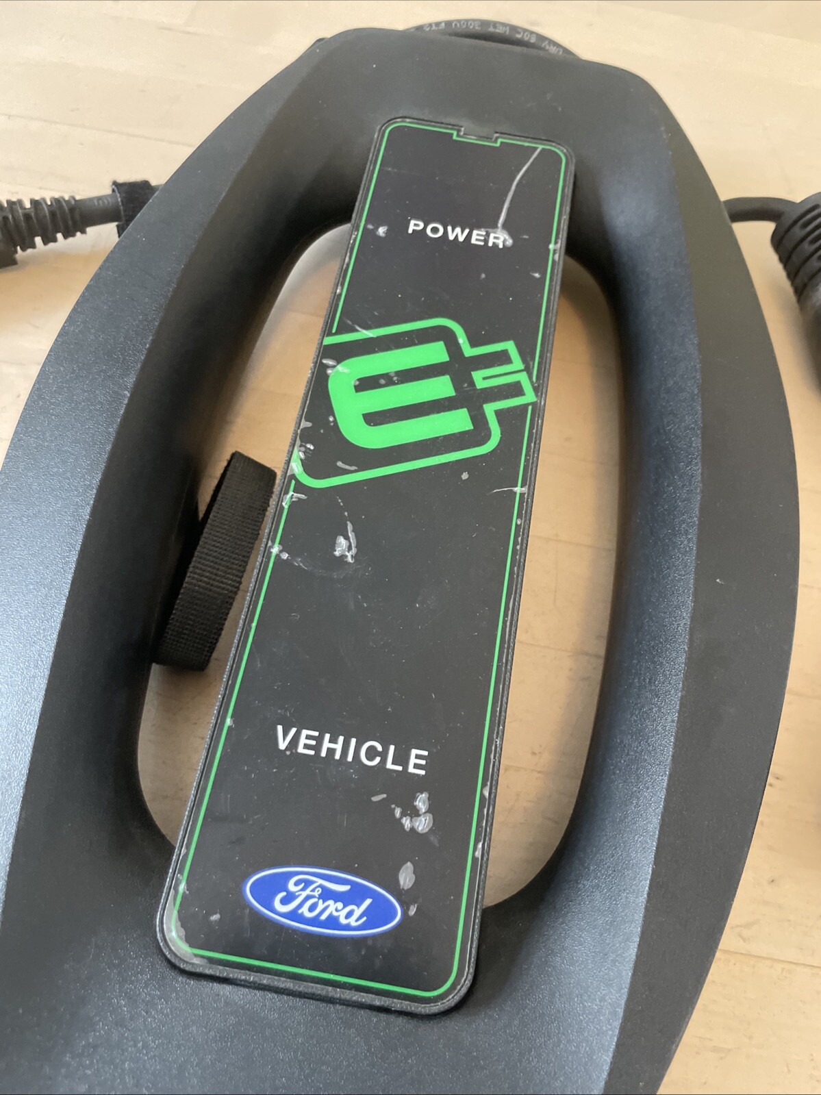 READ DESCRIPTION OEM Ford EV Charger C-Max Energi Fusion Charging Cable CMax