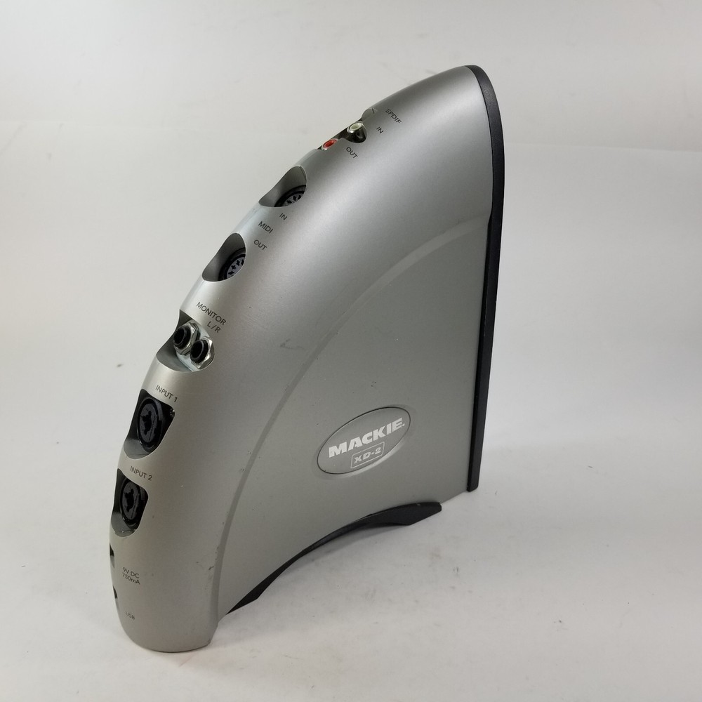 Mackie XD-2 Spike Powered Recording System NO POWER CABLE