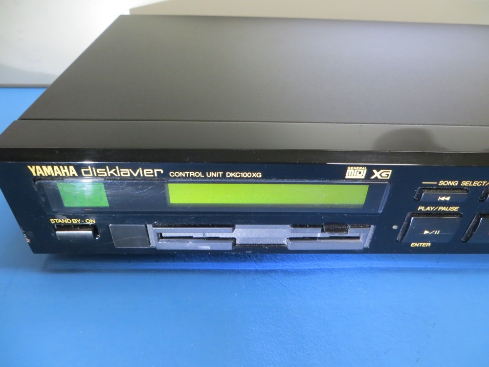 Yamaha Disklavier DKC100XG Control Module With Remote & Mounting Bracket