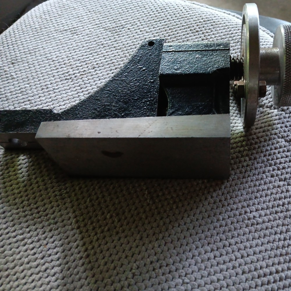 OLDER SMALL RADIUS DRESSER FOR SURFACE TOOL CUTTER GRINDER
