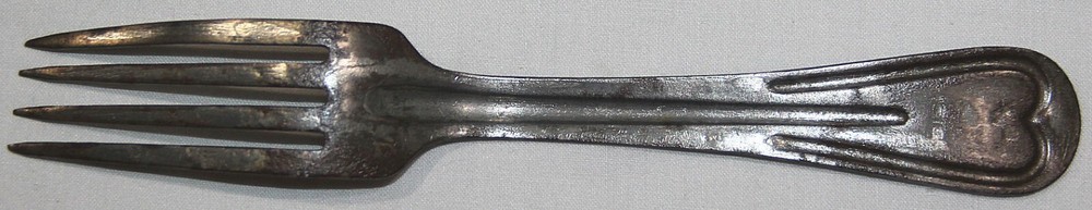 ORIGINAL WWI 1918 DATED MESSKIT FORK