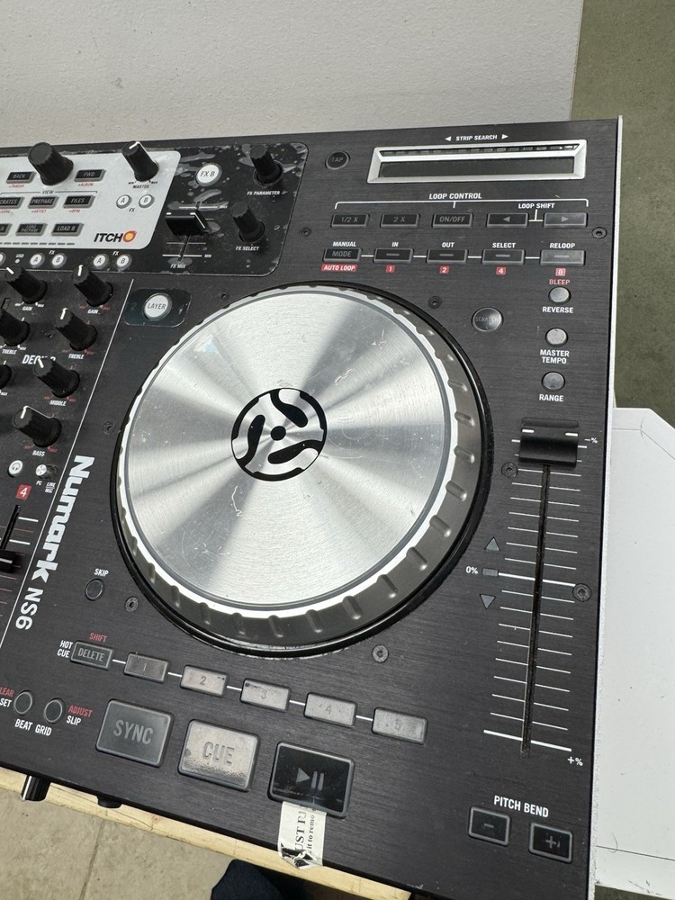 Numark NS6 4-Channel DJ Controller UNTESTED FOR PARTS
