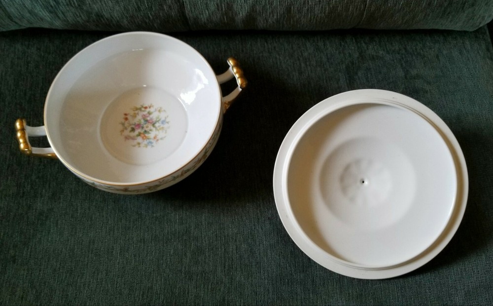 NORITAKE MORIMURA *OLYMPIA* COVERED CASSEROLE