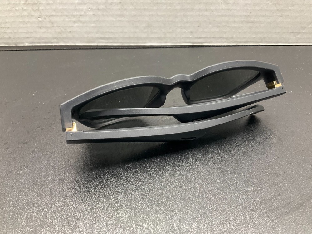 Bose Smart Glasses Bluetooth Audio Sunglasses Shade BMD0007