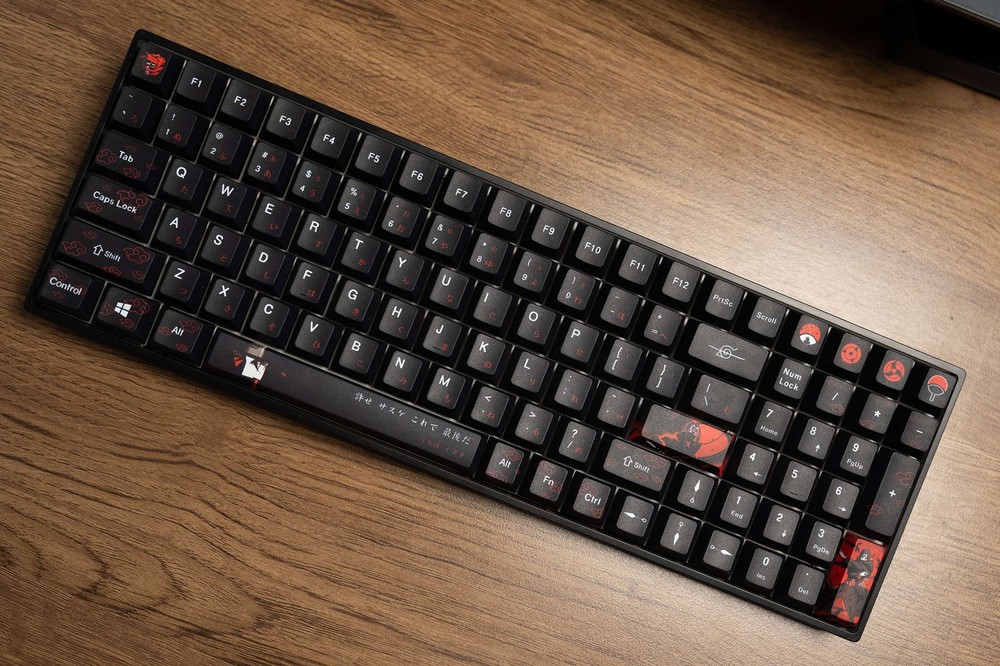 Uchiha Itachi Theme Dye-subs PBT Keycap Set