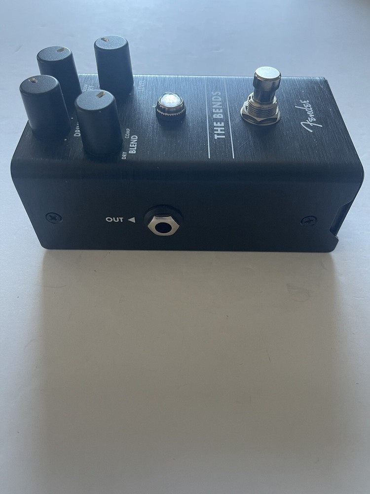 Fender The Bends Compressor Compression Guitar Effect Pedal + Original Box