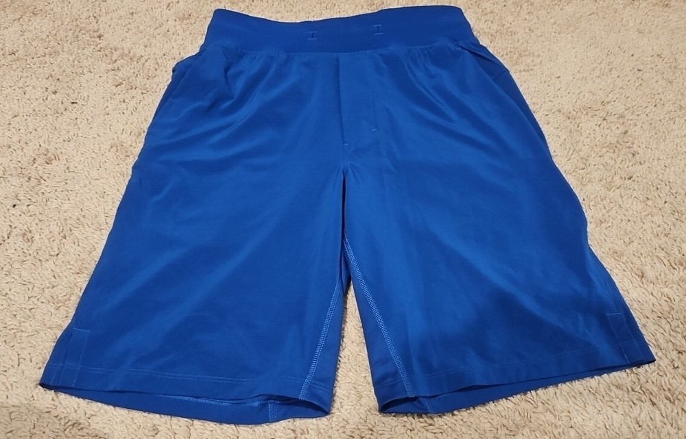 Lululemon Short Mens Small T.H.E. Short Luxtreme 9" Stretch Training Running
