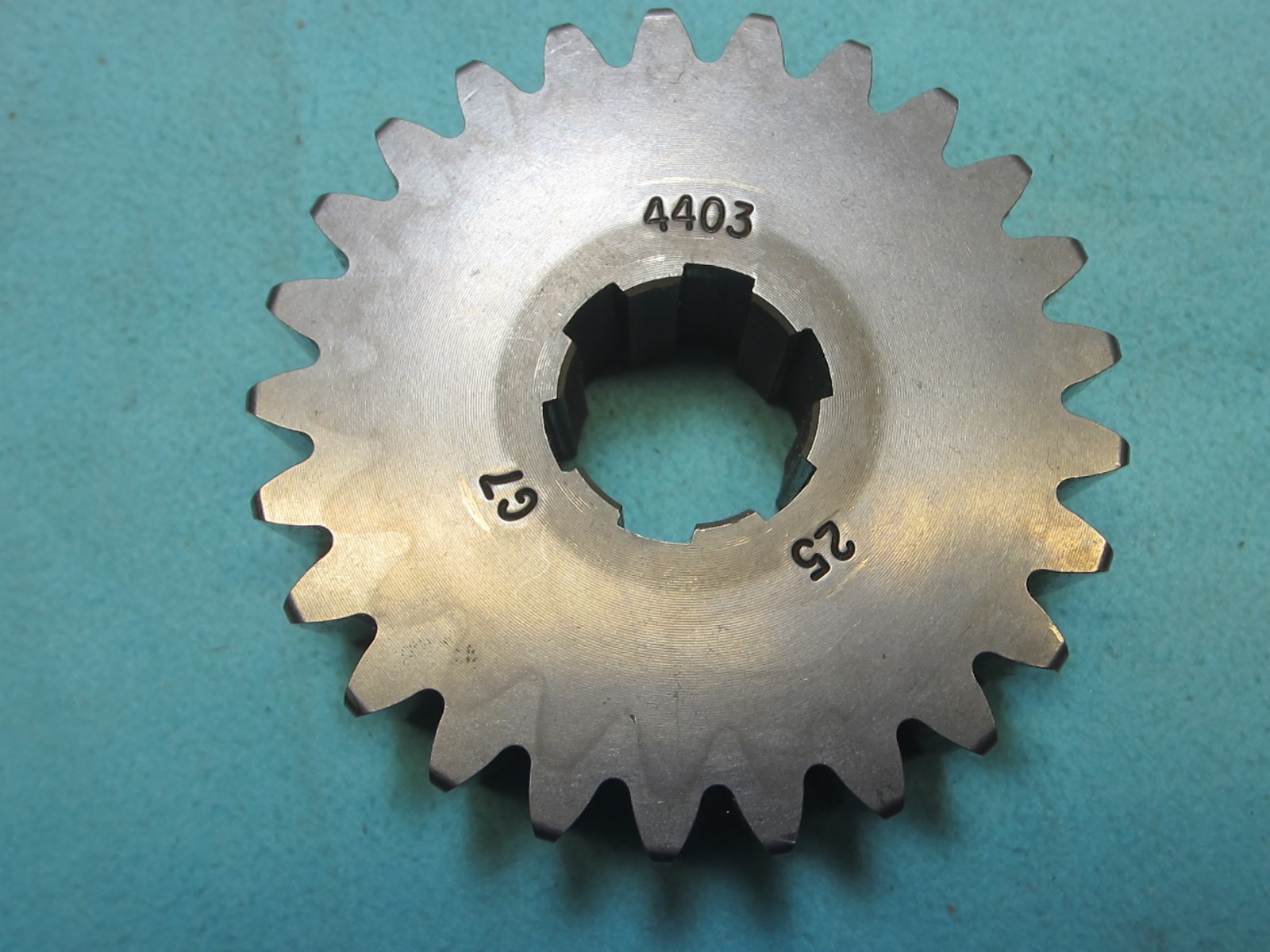 WINTERS 4403B + Unmarked 4403 - 6 Spline Quick Change Gears - 2 Sets
