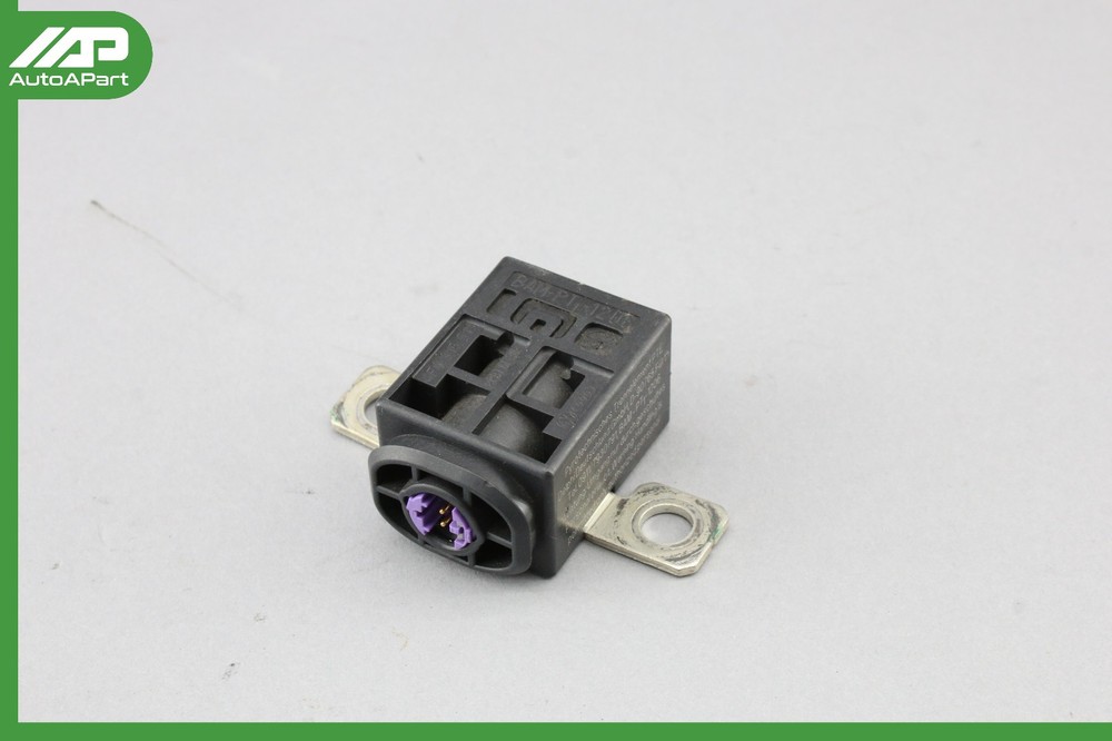 ✅ 08-10 Porsche Cayenne Engine Battery Overload Protection Switch Module OEM