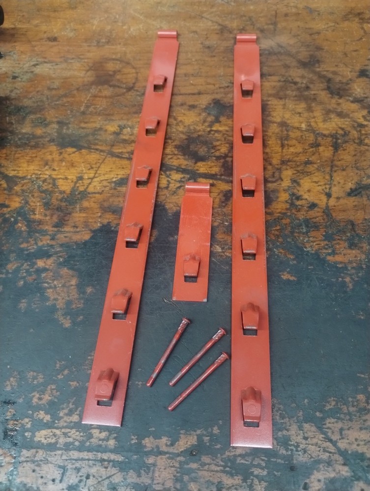 6 or 8 Drawer TOOL BOX DRAWER LOCKING TRACK SET. #U22