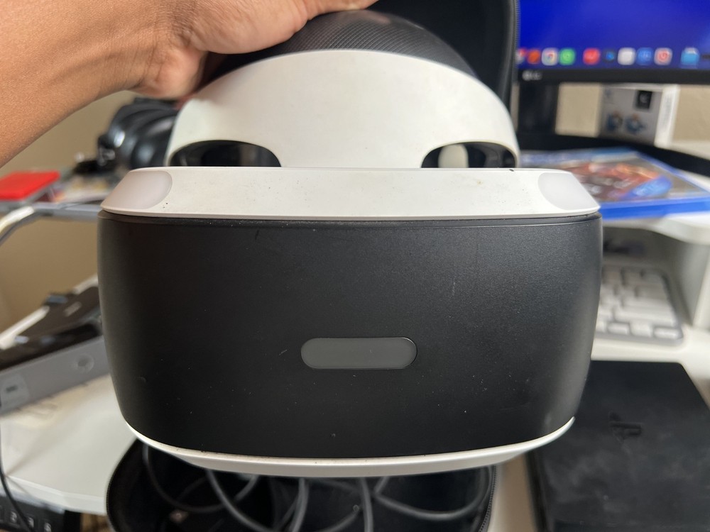 PlayStation VR PSVR Bundle w/ Move Controllers Doom VR Games Tested