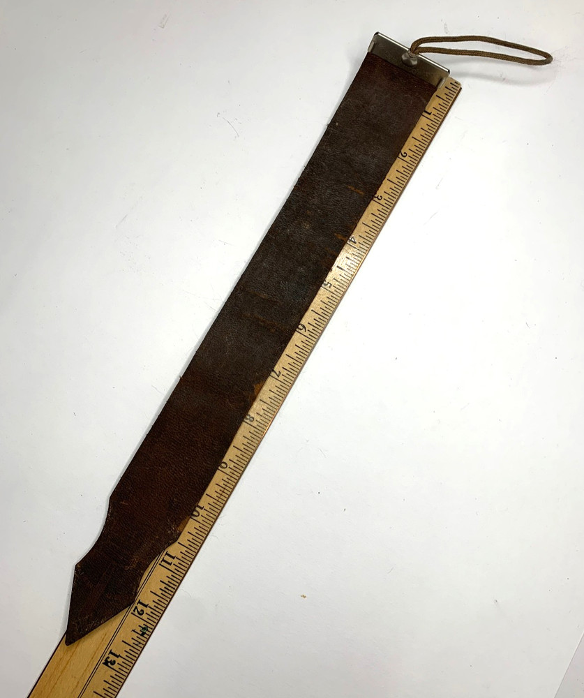Vintage Valet Auto Strop Safety Razor Leather Sharpening Strop 13" Model C