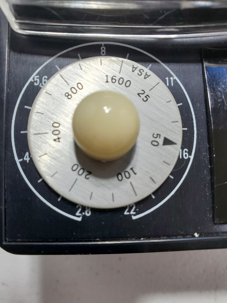 Wein Product WP500B Flash Meter With Storage Case