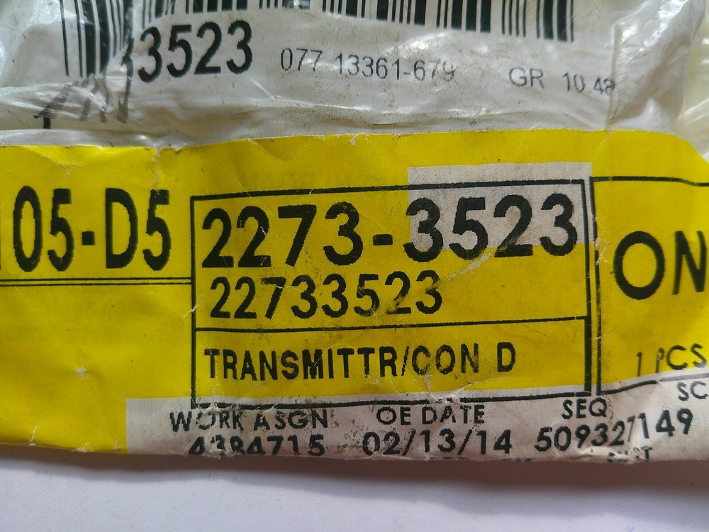 Genuine GM 22733523 Remote Control Door Lock