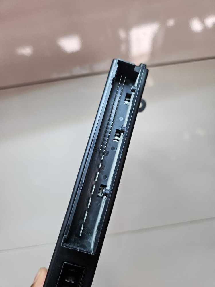 OEM BMW E81 E91 F87 Body Control Module 9247472