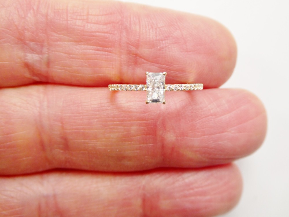 10K REAL SOLID YELLOW GOLD LADIES RING