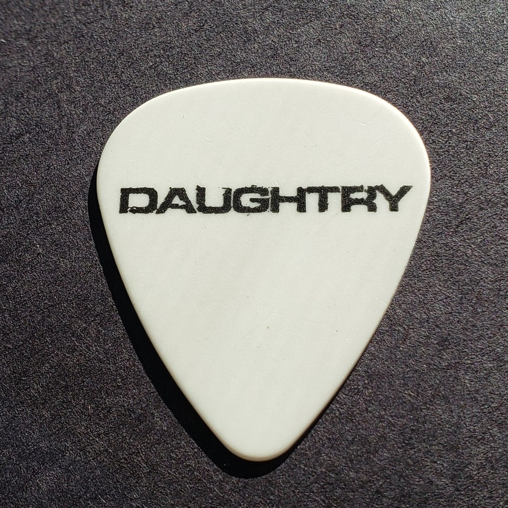 DAUGHTRY (Chris) Tour Guitar Pick