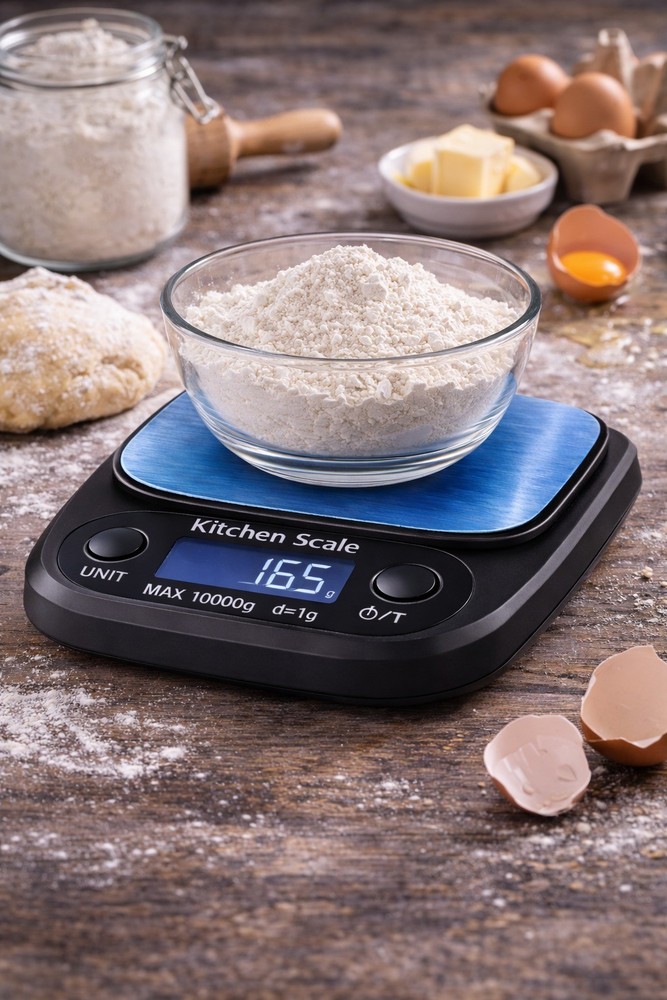 Accurate Digital Kitchen Scale 10kg Capacity 1g Precision LCD Tare Function