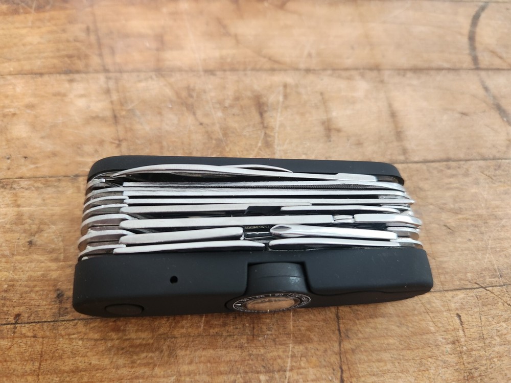 Whiz Tool - Ultimate Multitool Pocket Tool - 24 Functions, Lightweight - New