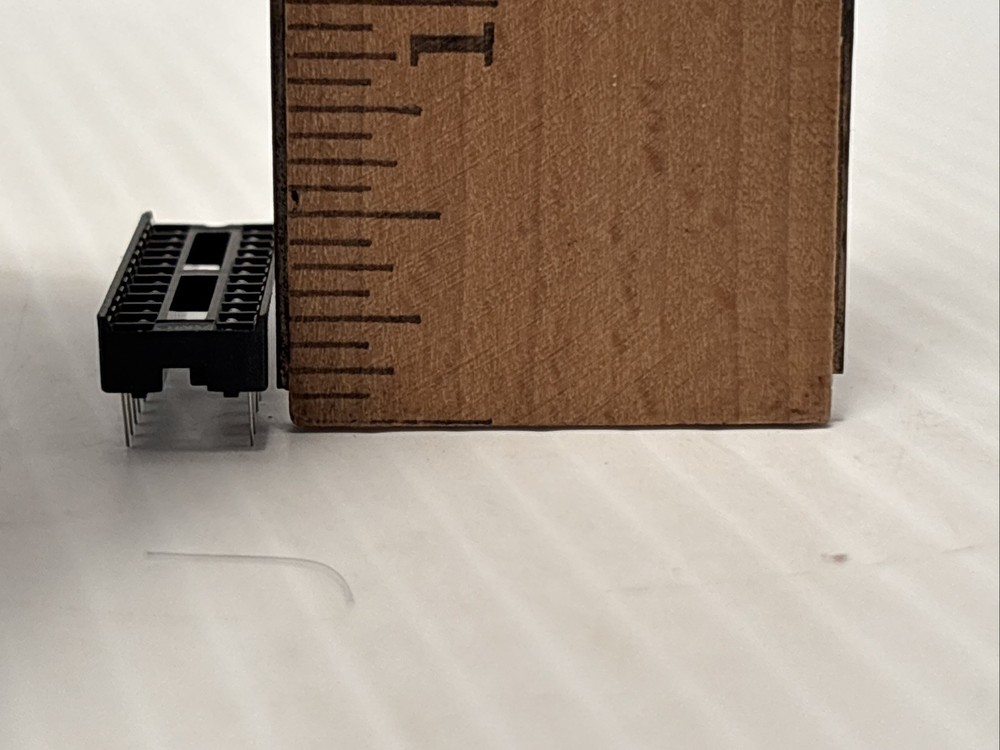 5 Pcs AMP CONNECTOR 24-PIN IC SOCKET DIP BOTTOM