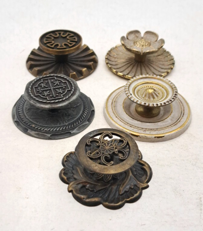 Vintage Drawer Knobs Cabinet Pulls Metal & Brass Mix Lot Hardware