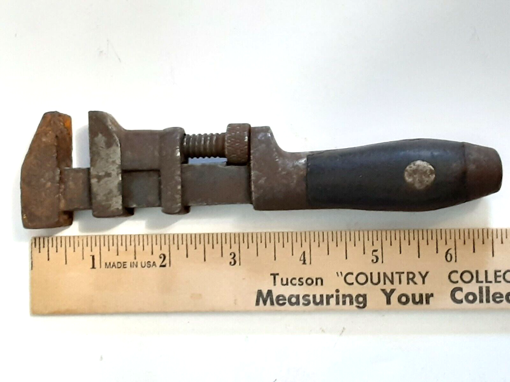 ANTIQUE 6 1/2" PIPE WRENCH MARKED