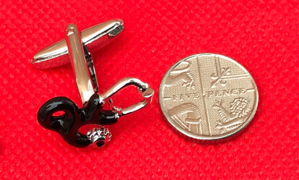 DOCTORS STETHOSCOPE CUFFLINKS BN