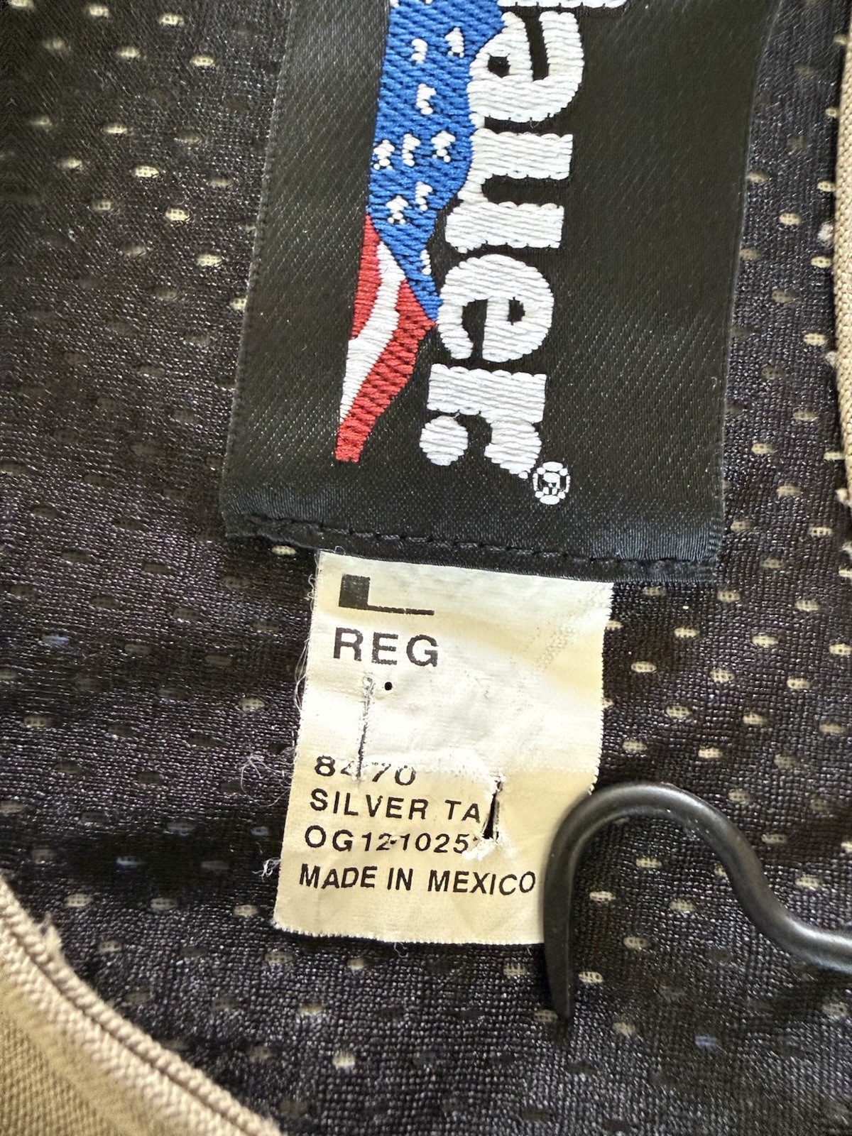 Blauer Silver Tan Outer Carrier