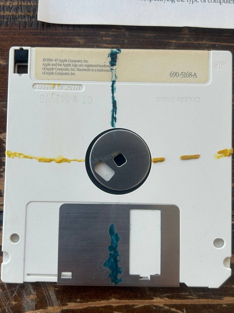 Apple Macintosh System Software Update Version 5.0 Boxed w Disks Manuals