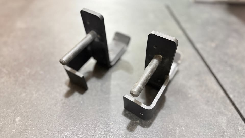 Pair of Rogue Fitness J-Cups for 2" x 3" Rogue Rigs