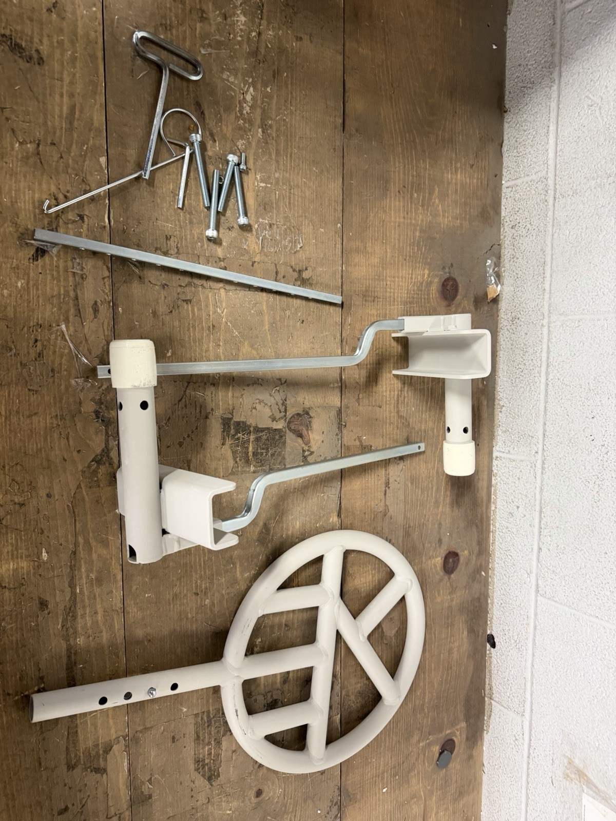 READ DESCRIPTION Halo Safety Ring 77301 Single Sided Bed Handles Assist Grab Bar