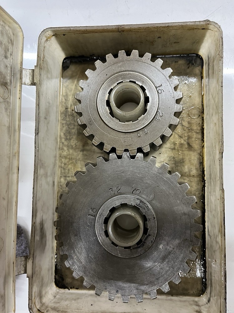 QUICK CHANGE GEAR SET 16 RACING-LATE MODEL-MODIFIED-WINTERS