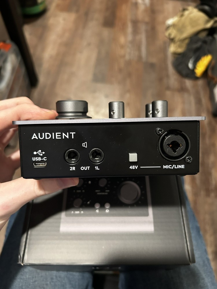 Audio Interface iD4 MKII, Class A Console Microphone Preamp (High Speed USB-C...