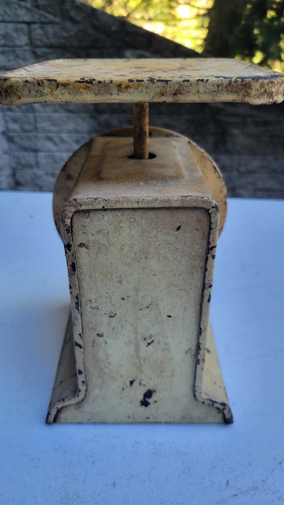 Vintage Kitchen Scale AutoWate 25 Pound